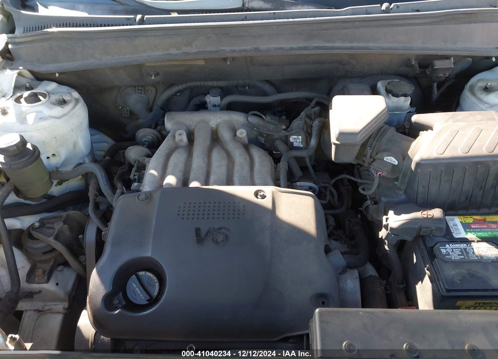 2008 HYUNDAI SANTA FE GLS VIN: 5NMSG13D28H209356