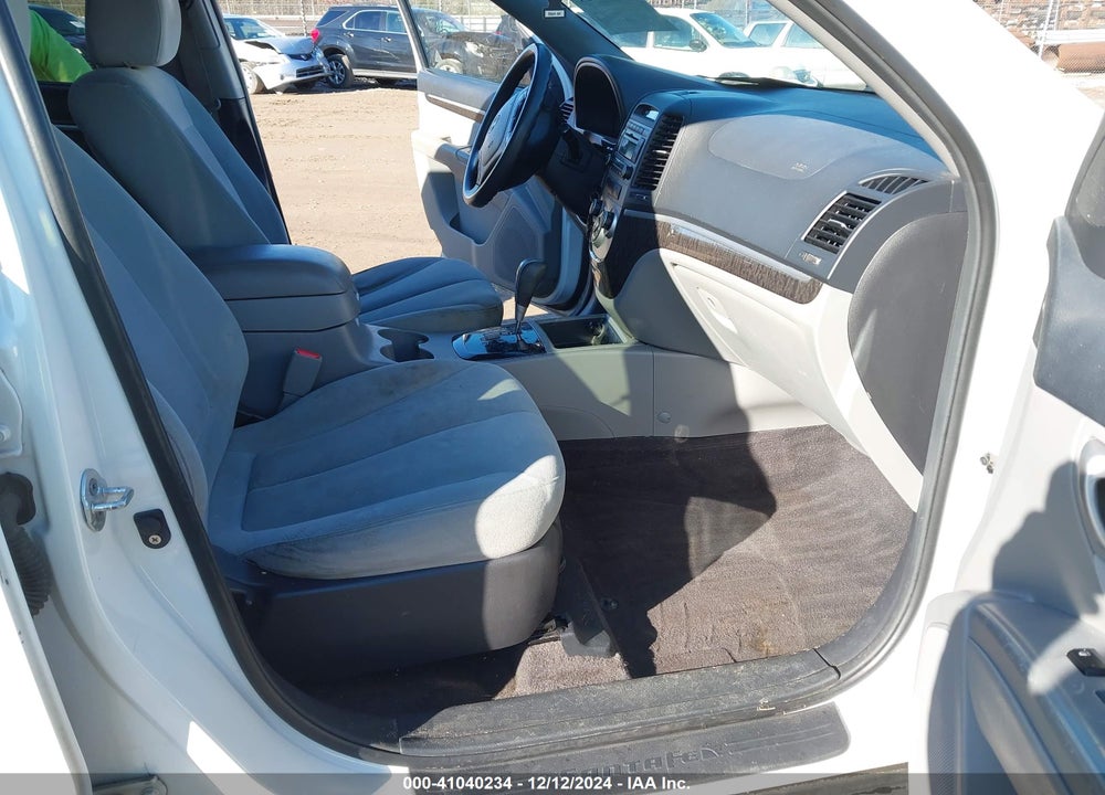 2008 HYUNDAI SANTA FE GLS VIN: 5NMSG13D28H209356