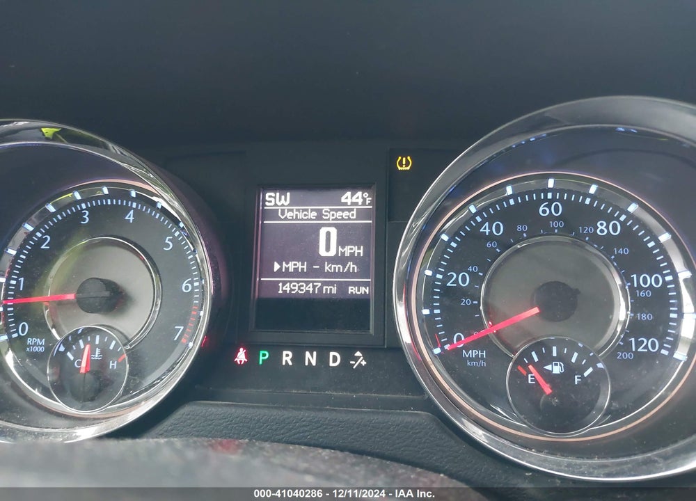 2014 CHRYSLER TOWN & COUNTRY TOURING VIN: 2C4RC1BG3ER403398