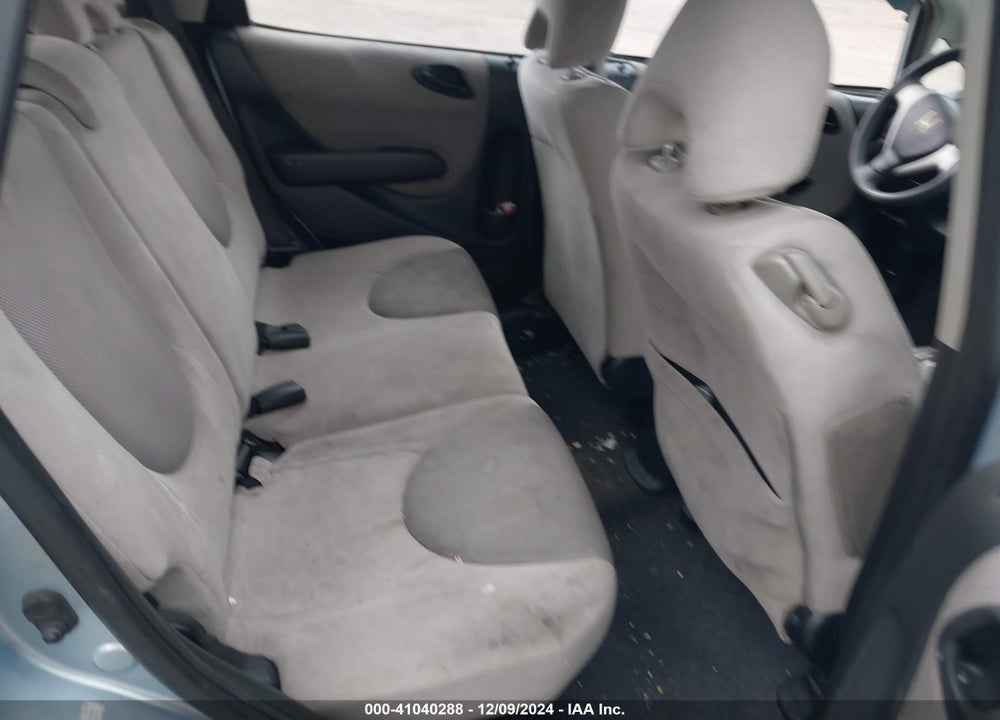 2007 HONDA FIT VIN: JHMGD38457S020382