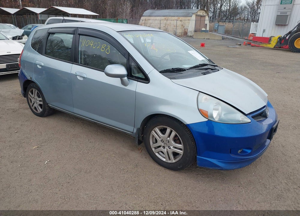 2007 HONDA FIT VIN: JHMGD38457S020382