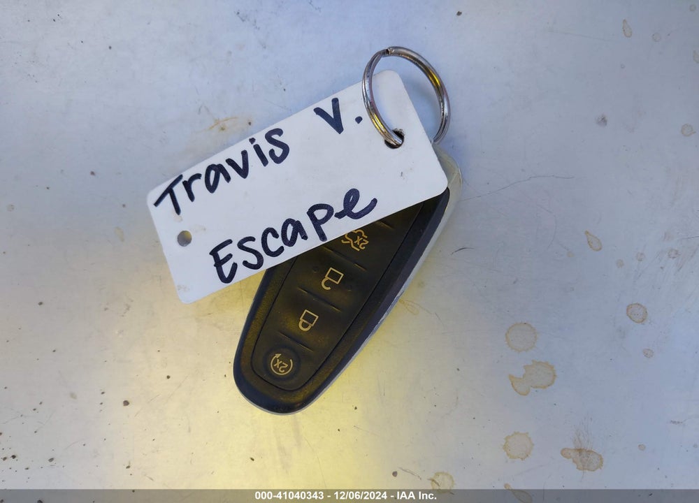 2015 FORD ESCAPE TITANIUM VIN: 1FMCU9J91FUA82966
