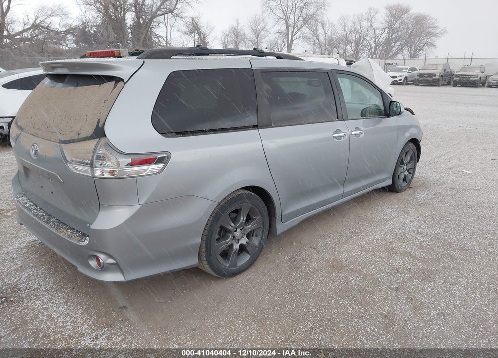 2015 TOYOTA SIENNA SE 8 PASSENGER VIN: 5TDXK3DC1FS615550