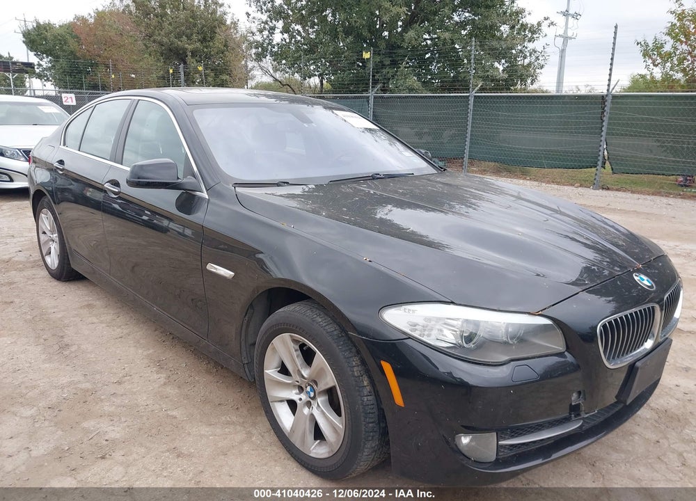2013 BMW 528I XDRIVE VIN: WBAXH5C58DDW14639