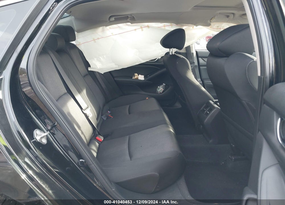 2018 HONDA ACCORD VIN: 1HGCV1F40JA122904