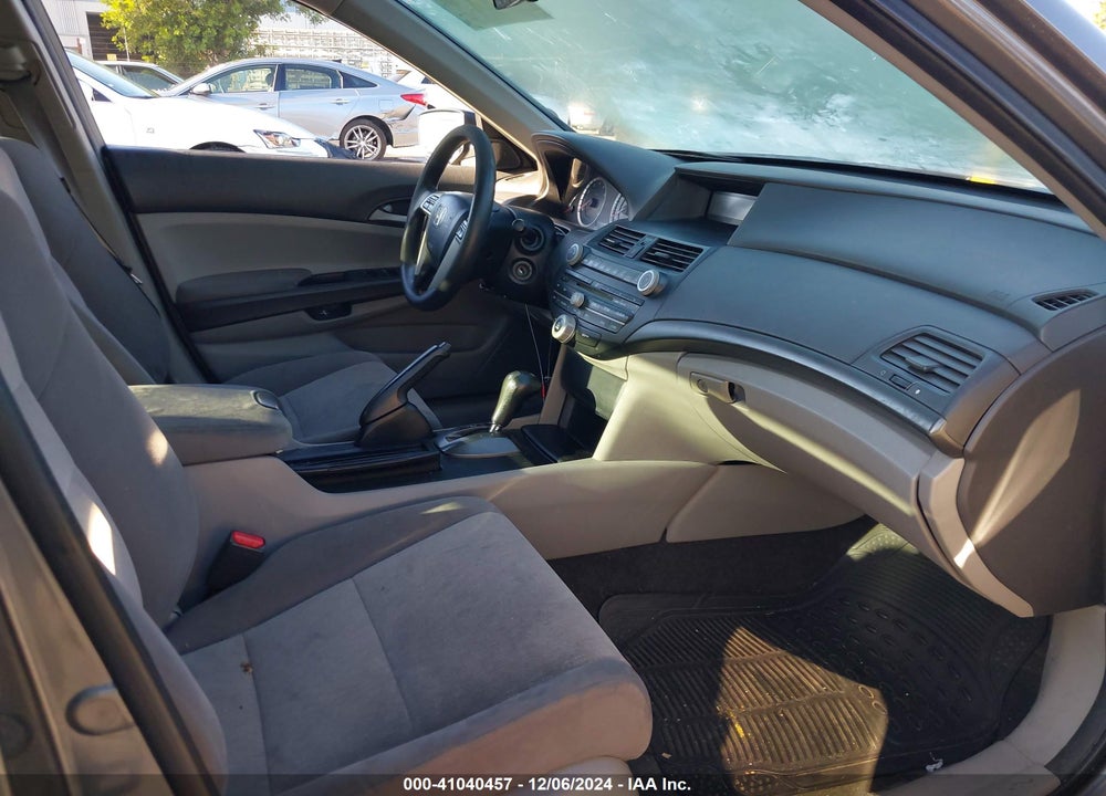 2010 HONDA ACCORD 2.4 LX VIN: 1HGCP2F35AA123490