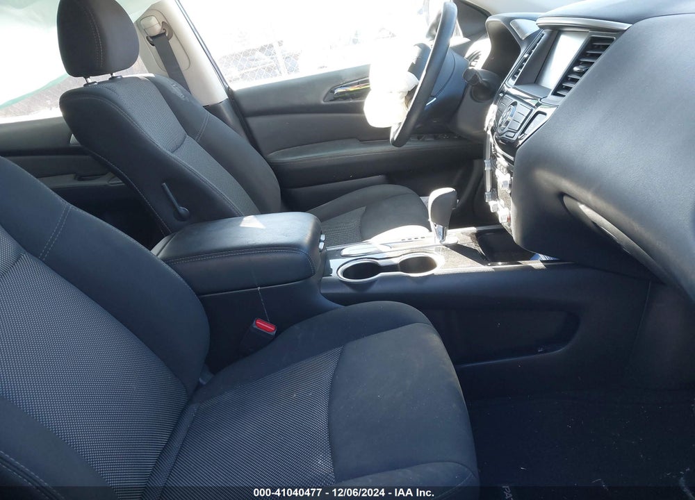 2020 NISSAN PATHFINDER S 2WD VIN: 5N1DR2AN9LC622138