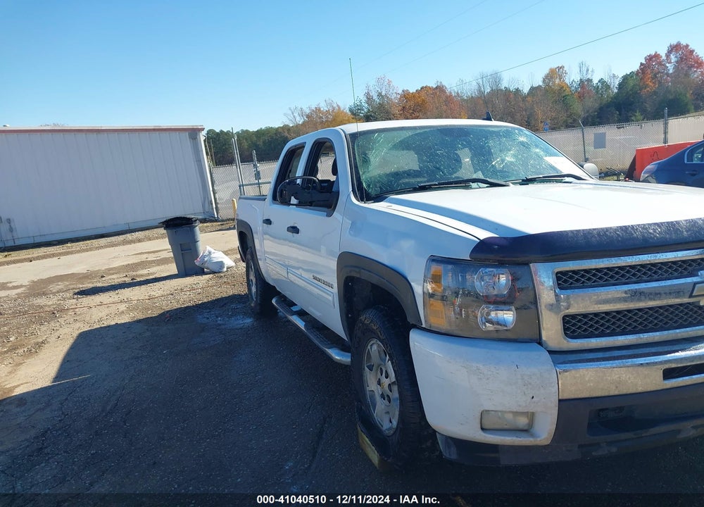 2011 CHEVROLET SILVERADO 1500 LT VIN: 3GCPKSE30BG148011