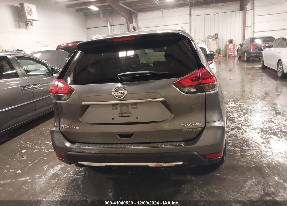 2018 NISSAN ROGUE SV VIN: JN8AT2MV4JW346326