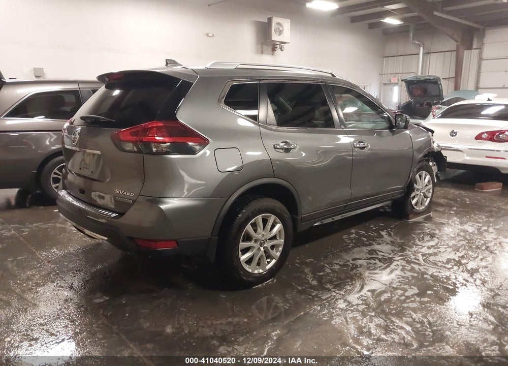 2018 NISSAN ROGUE SV VIN: JN8AT2MV4JW346326