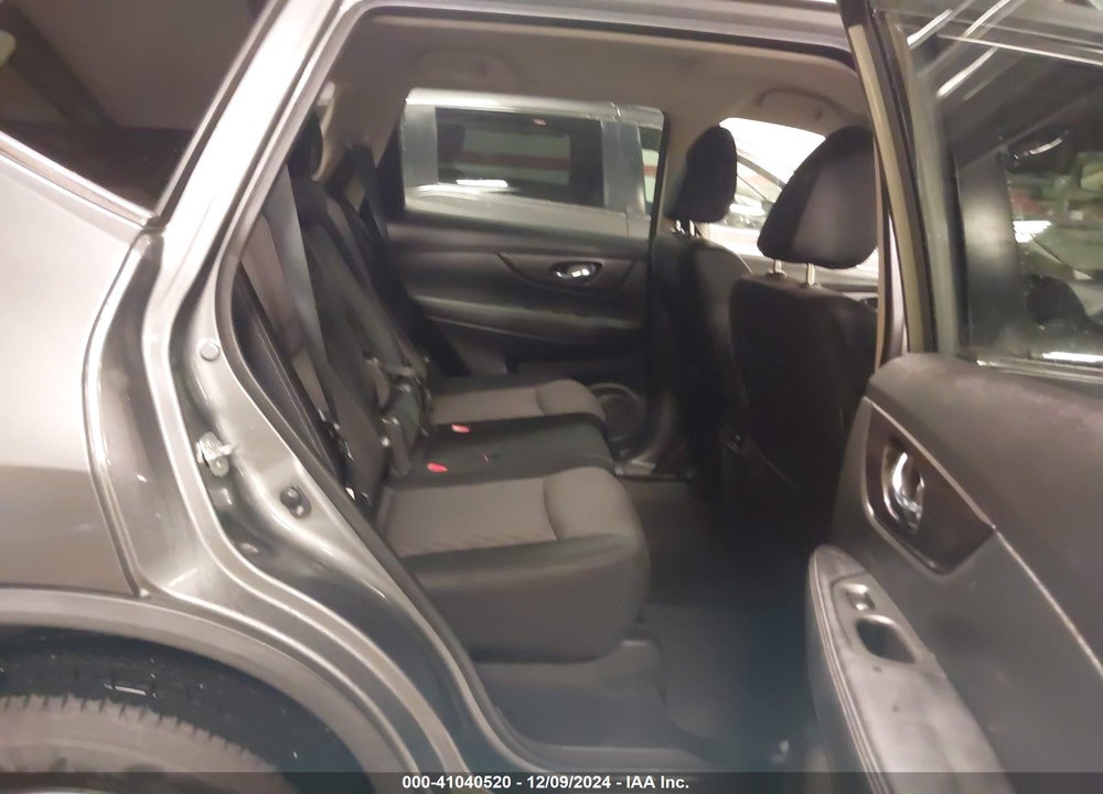 2018 NISSAN ROGUE SV VIN: JN8AT2MV4JW346326