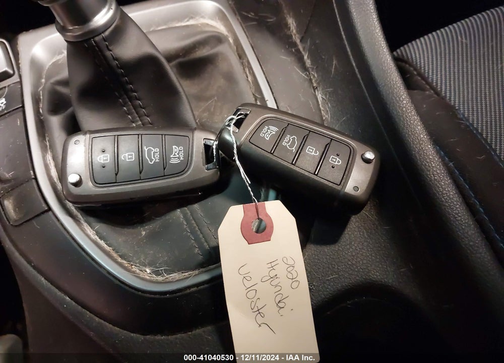 2020 HYUNDAI VELOSTER 2.0 VIN: KMHTG6AFXLU025088