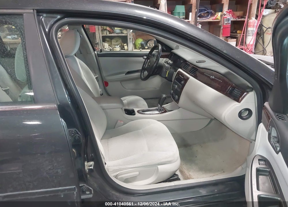 2014 CHEVROLET IMPALA LIMITED LT VIN: 2G1WB5E39E1102437