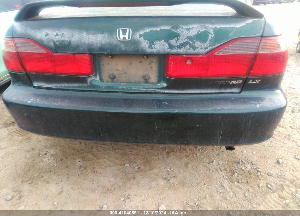 1999 HONDA ACCORD LX VIN: 1HGCG564XXA055366