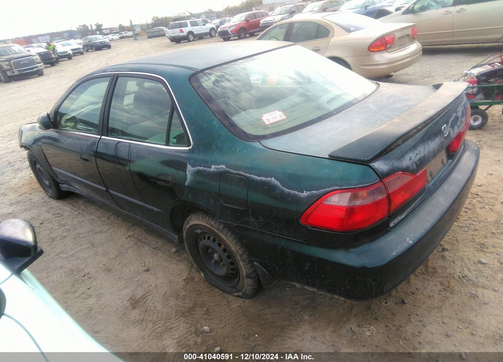 1999 HONDA ACCORD LX VIN: 1HGCG564XXA055366