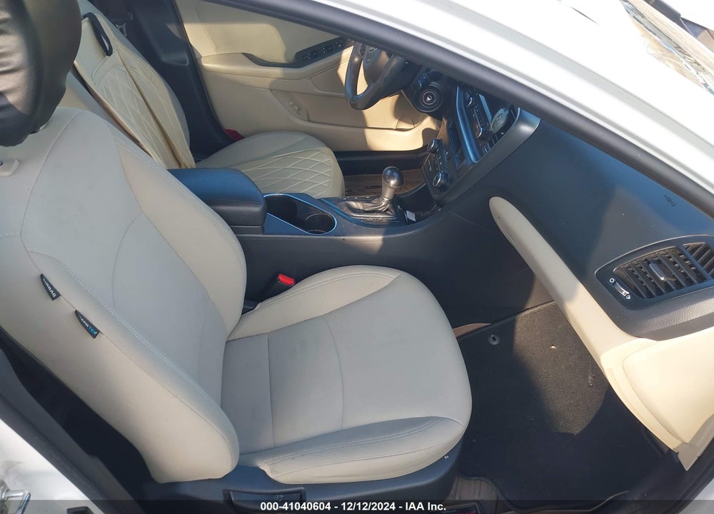 2015 KIA OPTIMA LX VIN: KNAGM4A73F5530378