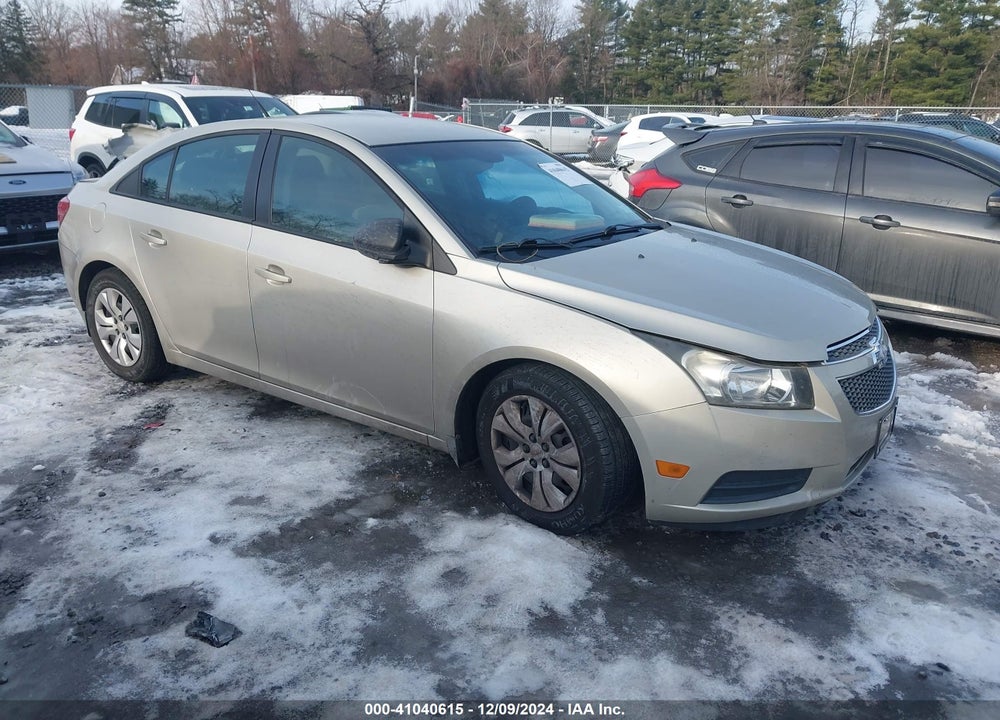 2013 CHEVROLET CRUZE LS AUTO VIN: 1G1PA5SG4D7156440