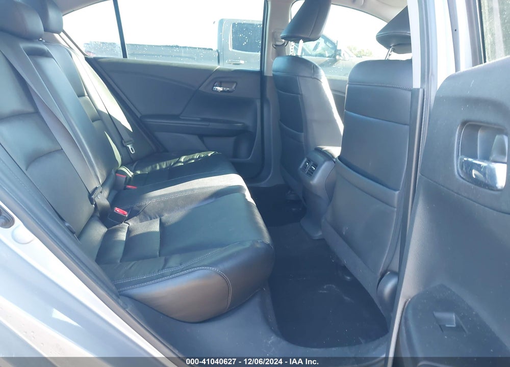 2016 HONDA ACCORD VIN: 1HGCR2F87GA146008