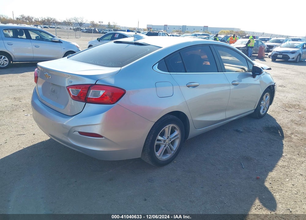 2018 CHEVROLET CRUZE VIN: 1G1BE5SM8J7108682