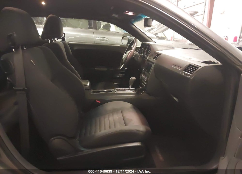 2014 DODGE CHALLENGER SXT VIN: 2C3CDYAG0EH111280