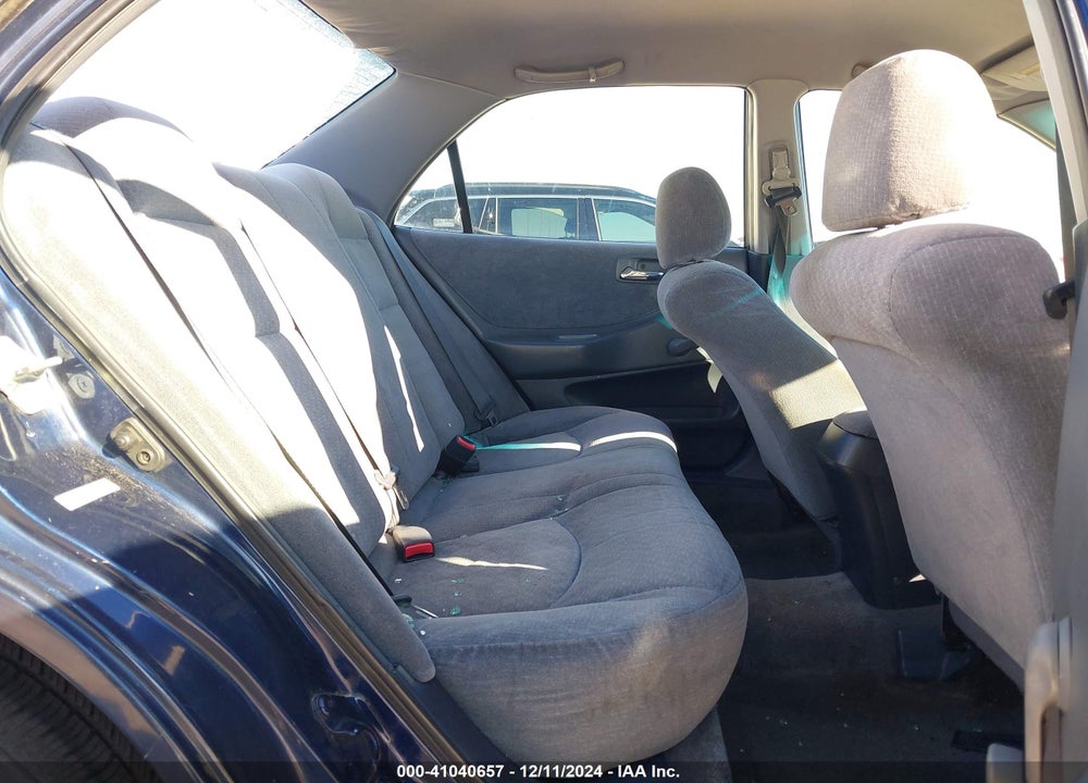 2002 HONDA ACCORD 2.3 VP VIN: 1HGCF86692A058760