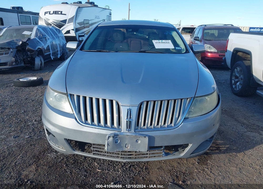 2009 LINCOLN MKS VIN: 1LNHM93R19G623827