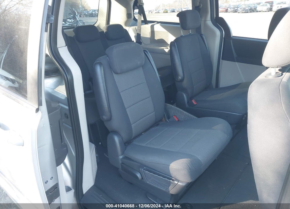 2008 DODGE GRAND CARAVAN SXT VIN: 2D8HN54P68R135799