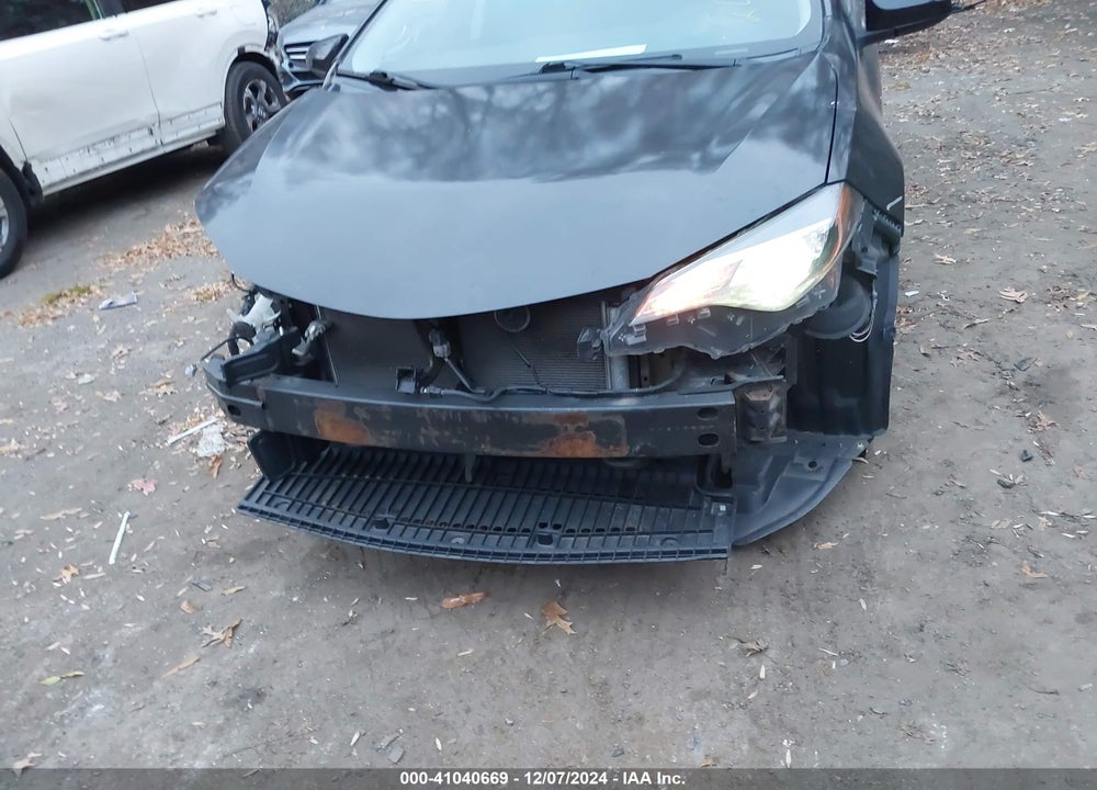 2017 TOYOTA COROLLA VIN: 5YFBURHE2HP613367