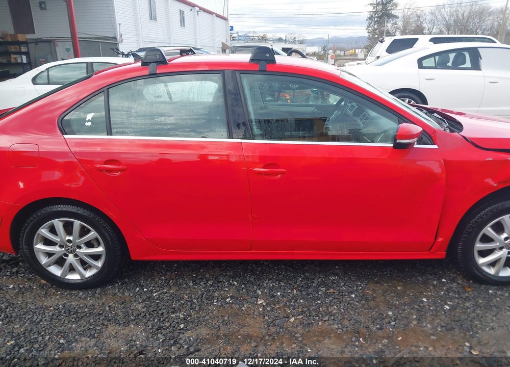 2014 VOLKSWAGEN JETTA 1.8T SE VIN: 3VWD07AJ7EM431129