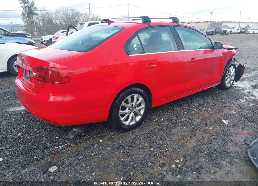 2014 VOLKSWAGEN JETTA 1.8T SE VIN: 3VWD07AJ7EM431129
