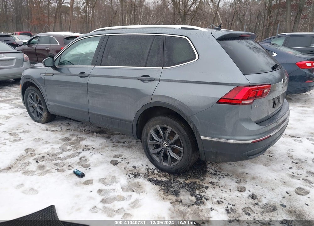 2022 VOLKSWAGEN TIGUAN 2.0T SE VIN: 3VV2B7AX1NM171823