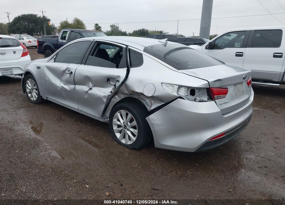 2018 KIA OPTIMA EX VIN: 5XXGU4L38JG216355