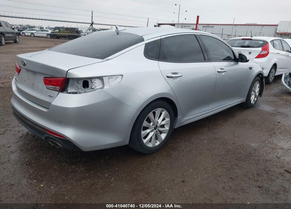 2018 KIA OPTIMA EX VIN: 5XXGU4L38JG216355
