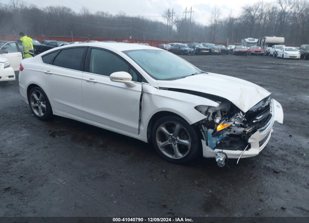2015 FORD FUSION SE VIN: 3FA6P0HD4FR108195