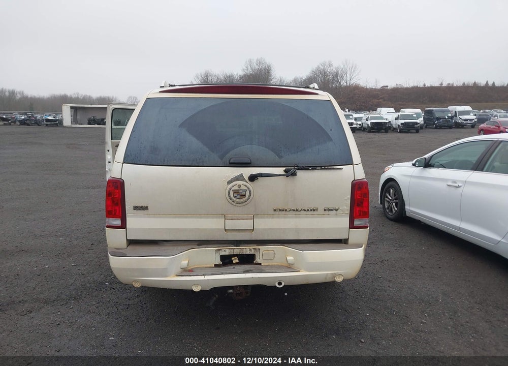 2005 CADILLAC ESCALADE ESV STANDARD VIN: 3GYFK66N25G208002