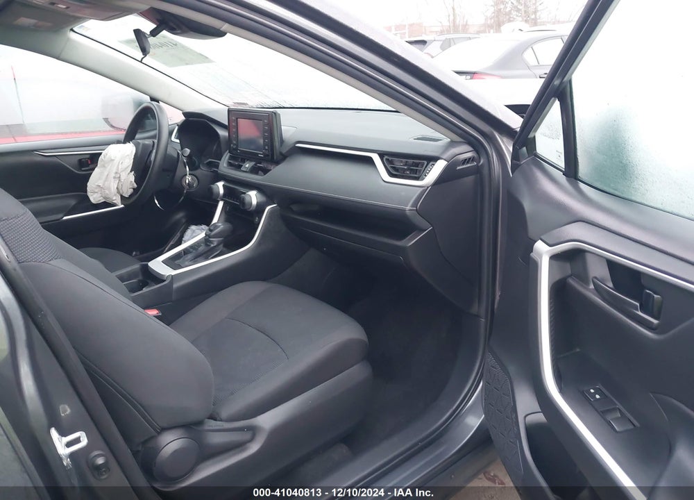 2021 TOYOTA RAV4 LE VIN: 2T3F1RFV3MW221382