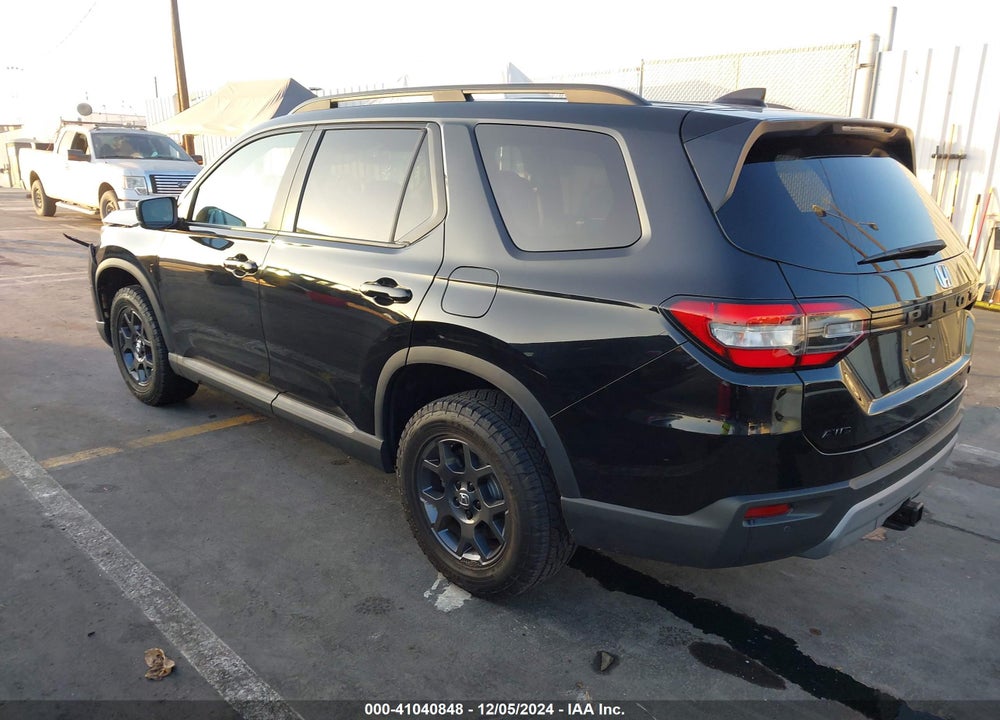 2023 HONDA PILOT AWD TRAILSPORT VIN: 5FNYG1H60PB023366