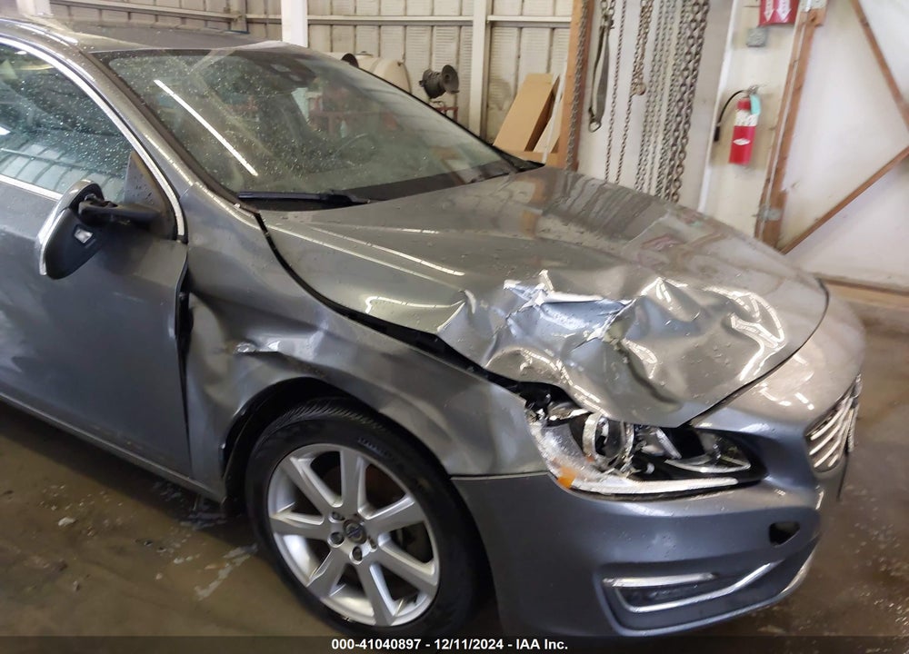 2016 VOLVO S60 T5 DRIVE-E PREMIER VIN: YV126MFK9G1393387