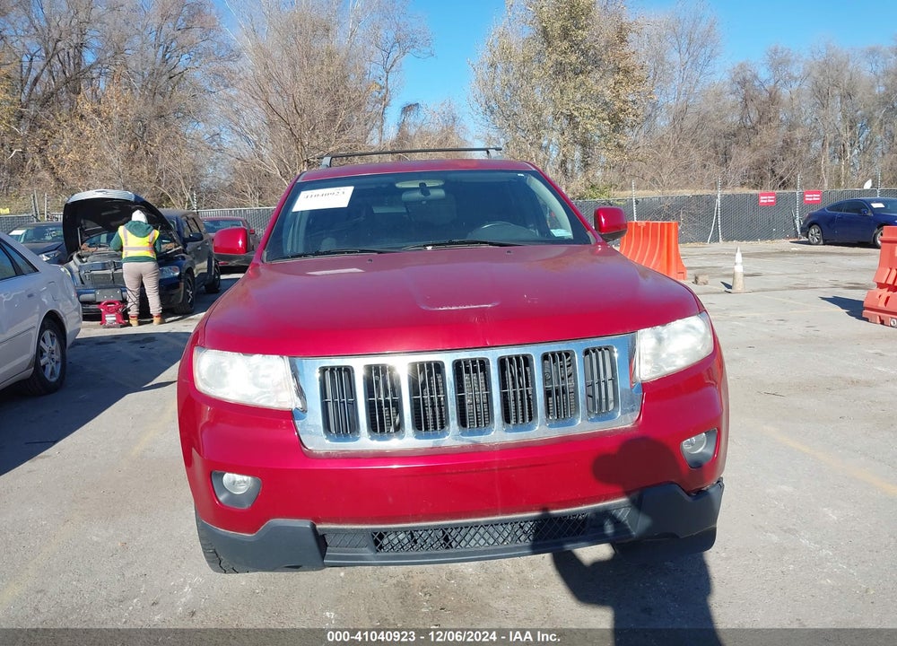 2011 JEEP GRAND CHEROKEE LAREDO VIN: 1J4RR4GG8BC640251