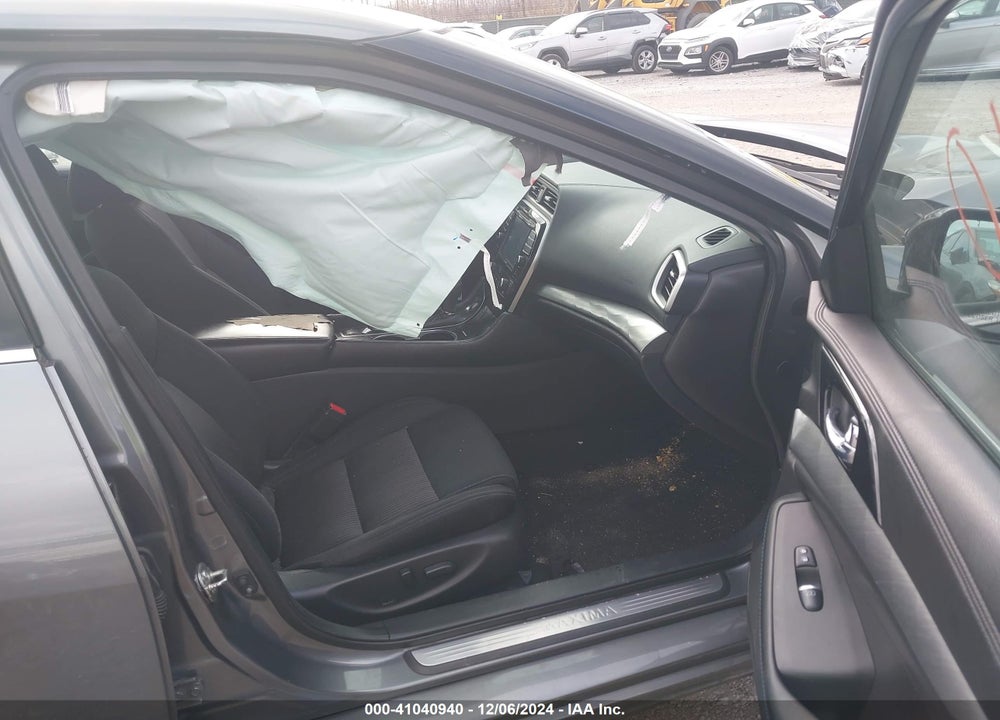2016 NISSAN MAXIMA VIN: 1N4AA6AP0GC382397
