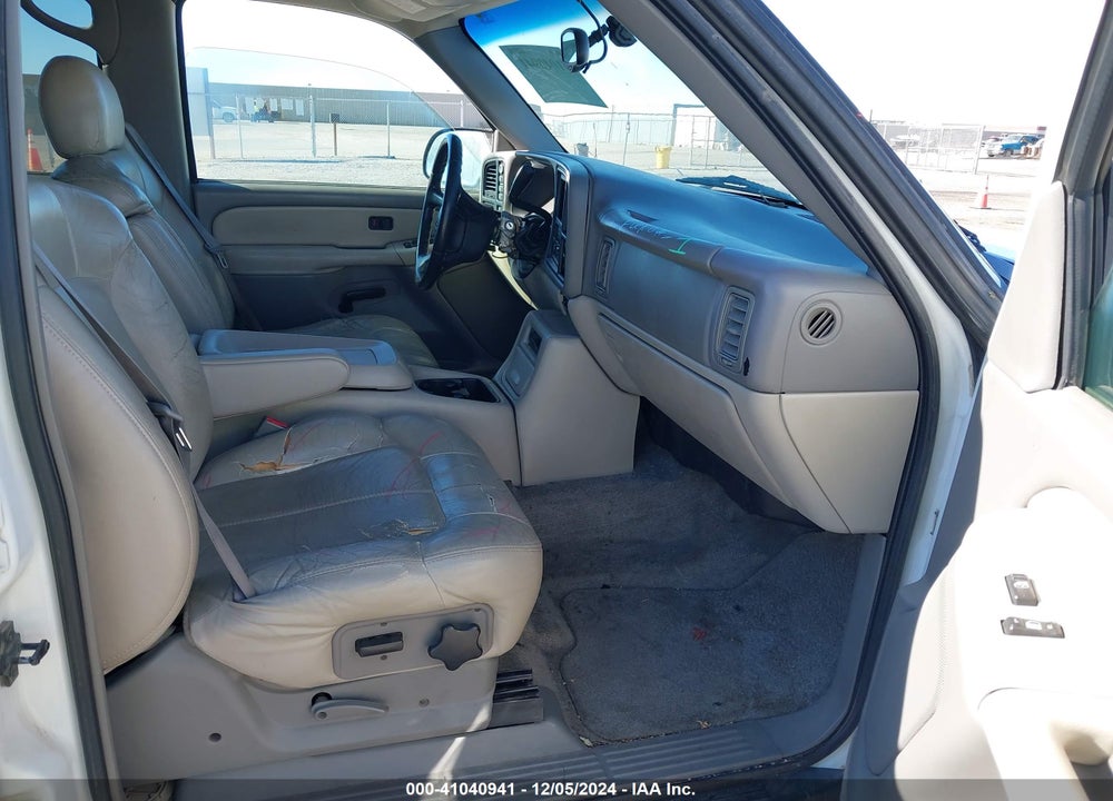 2002 CHEVROLET SUBURBAN 1500 Z71 VIN: 3GNFK16T92G266957