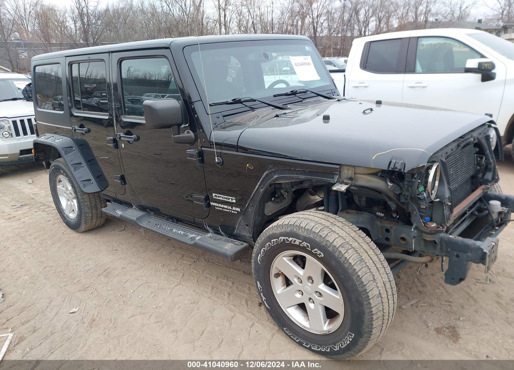 2017 JEEP WRANGLER UNLIMITED SPORT 4X4 VIN: 1C4BJWDG5HL556847