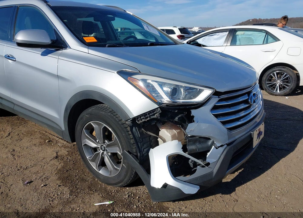 2014 HYUNDAI SANTA FE GLS VIN: KM8SMDHF7EU080194