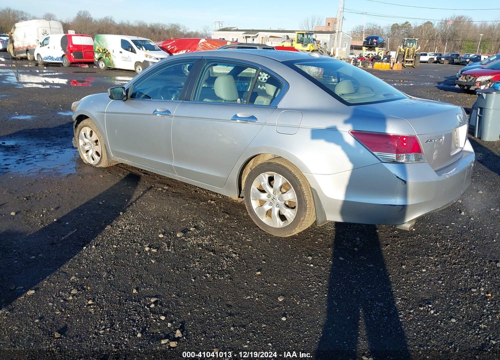 2009 HONDA ACCORD VIN: 1HGCP36839A023238