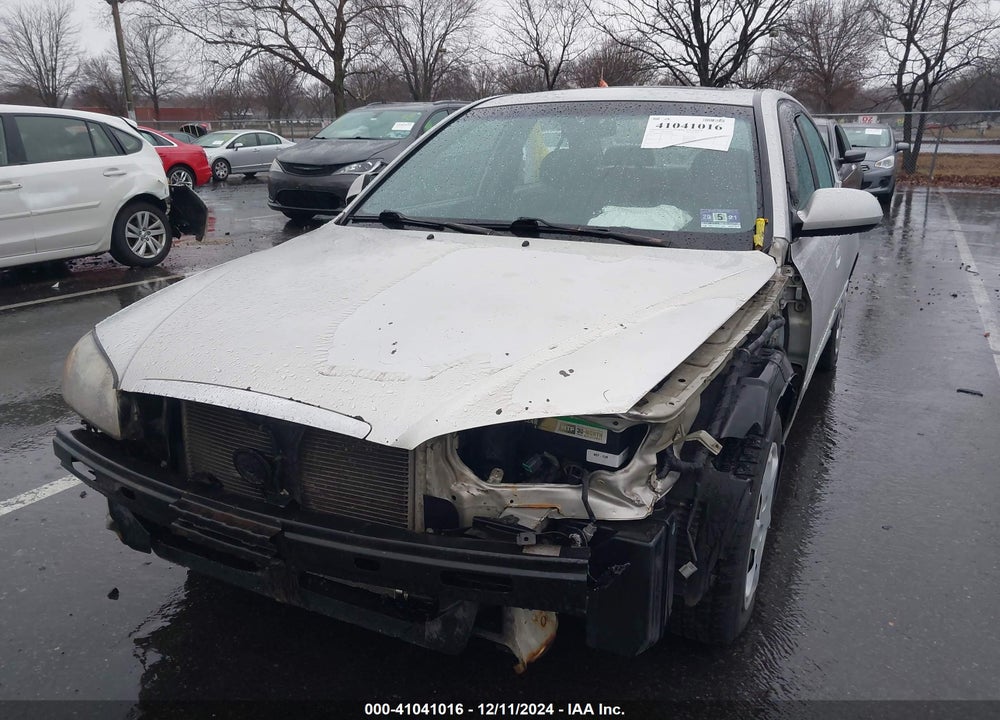 2005 HYUNDAI ELANTRA GLS/GT VIN: KMHDN46D55U039344
