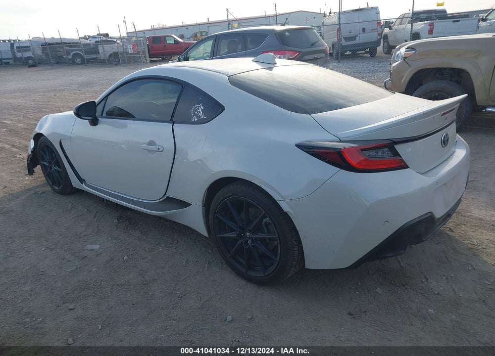 2023 TOYOTA GR 86 VIN: JF1ZNBF18P8760859