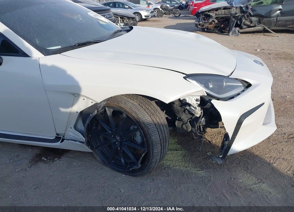 2023 TOYOTA GR 86 VIN: JF1ZNBF18P8760859