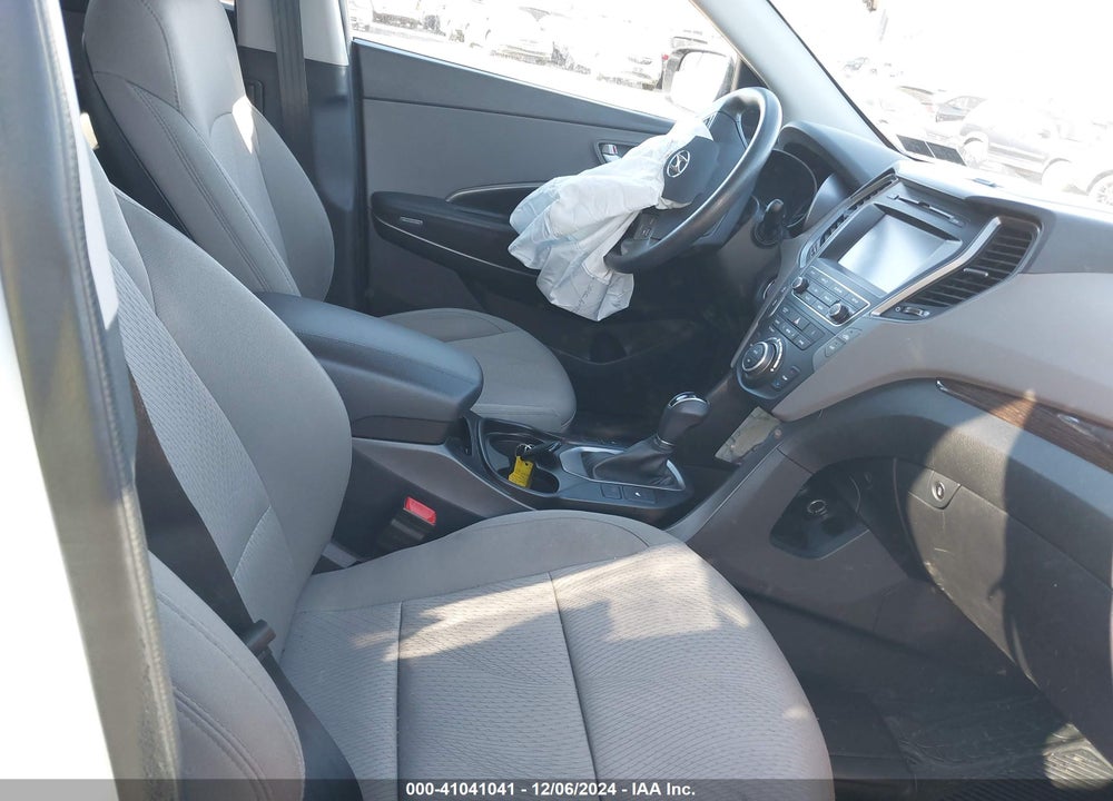 2018 HYUNDAI SANTA FE SPORT 2.4L VIN: 5NMZUDLBXJH068064
