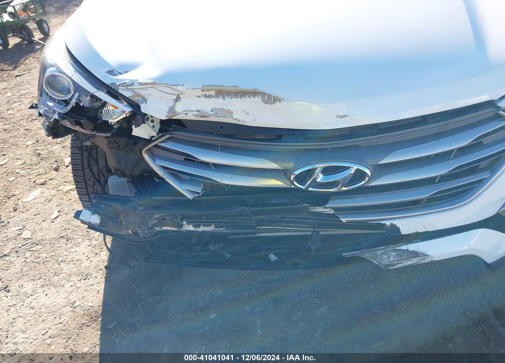 2018 HYUNDAI SANTA FE SPORT 2.4L VIN: 5NMZUDLBXJH068064