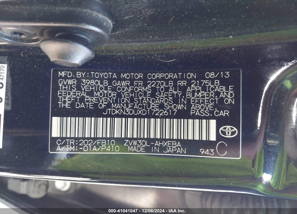 2013 TOYOTA PRIUS TWO VIN: JTDKN3DUXD1722617